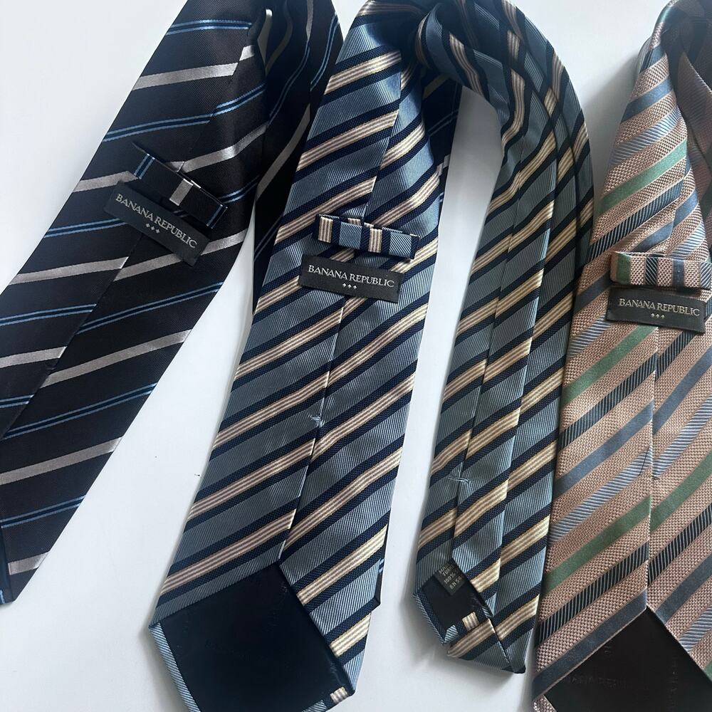 Banana republic Men’s tie bundle - Picture 5 of 6